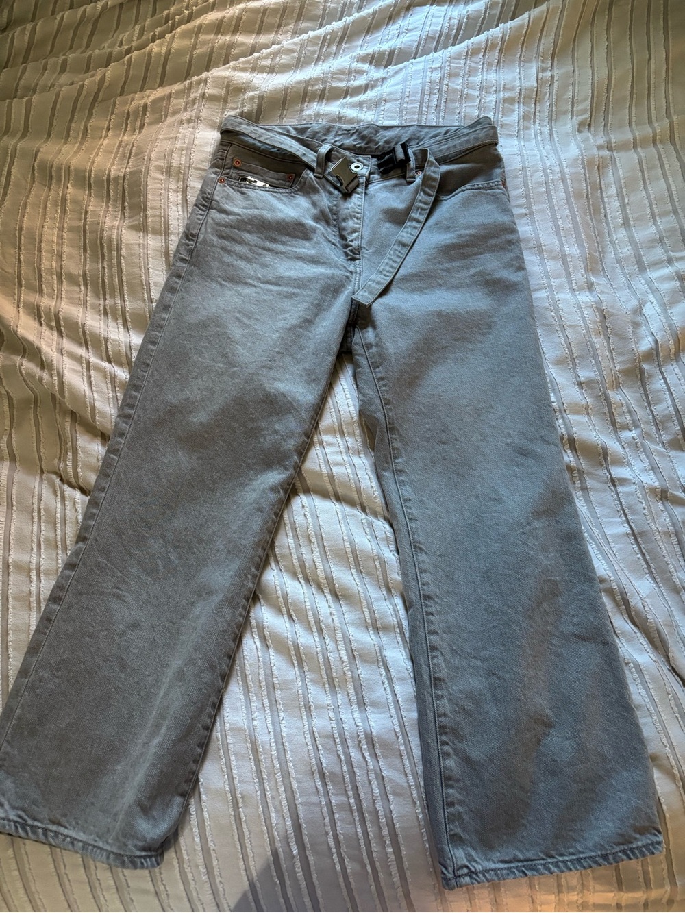 Gray Straight-Leg Jeans with High Waist